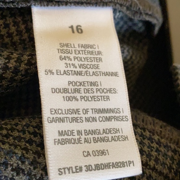 3/$30 Denver Hayes Pants - Picture 9 of 10